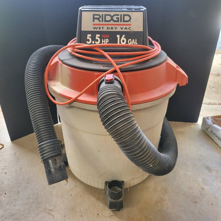 RIDGID 16-Gallon Wet/Dry Vacuum with 5.5 HP Motor