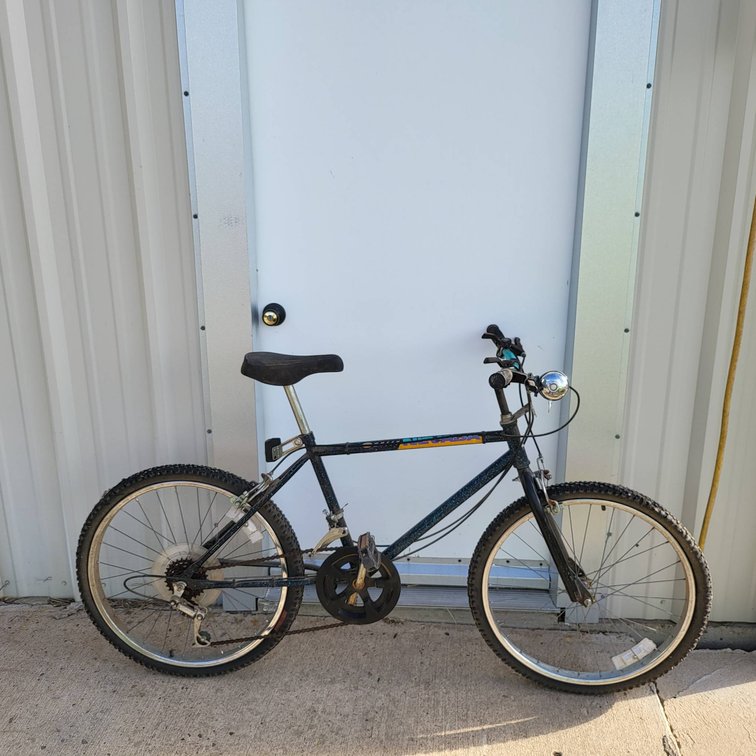 Mountain Bike With Steel Frame and Knobby Tires