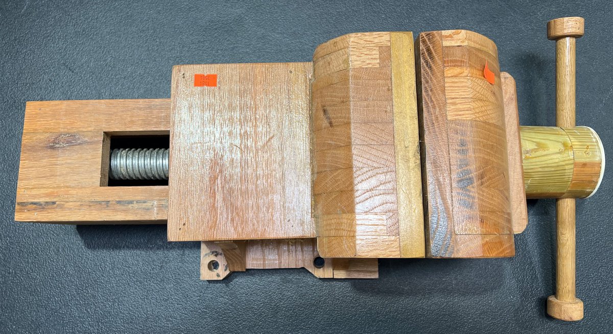 Wooden Bench Vise with Screw Mechanism and Handle