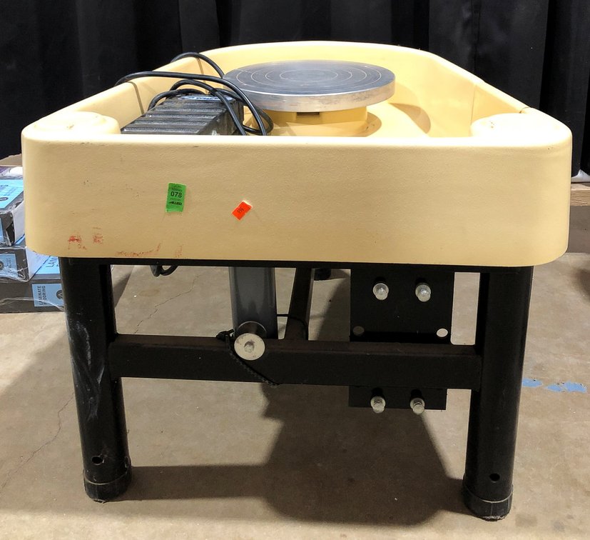 Bailey ST-50 Pottery Wheel with Pedal Control