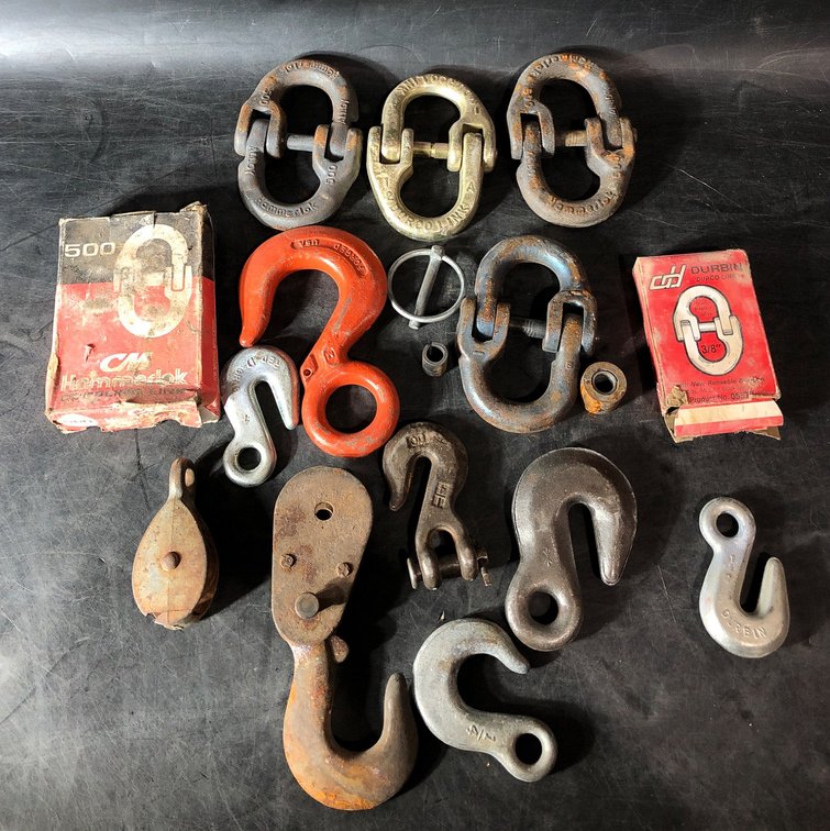 Heavy-Duty Hooks, Shackles, and Connecting Links
