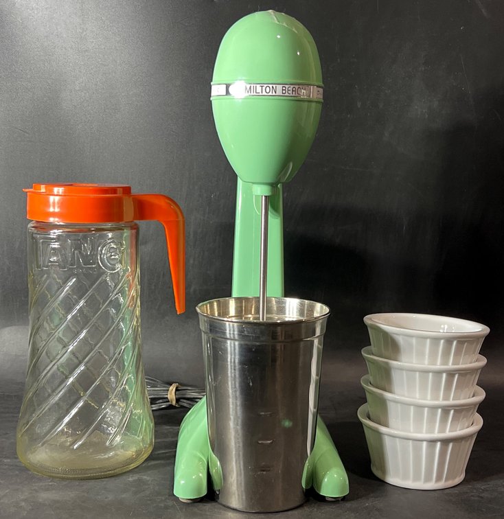 Hamilton Beach DrinkMaster Mixer and Accessories Set