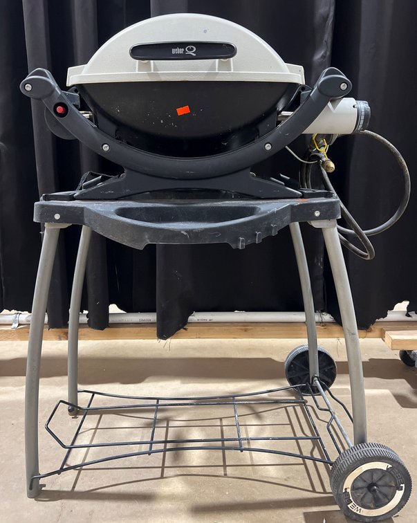 Weber Portable Gas Grill With Cart and Accessories