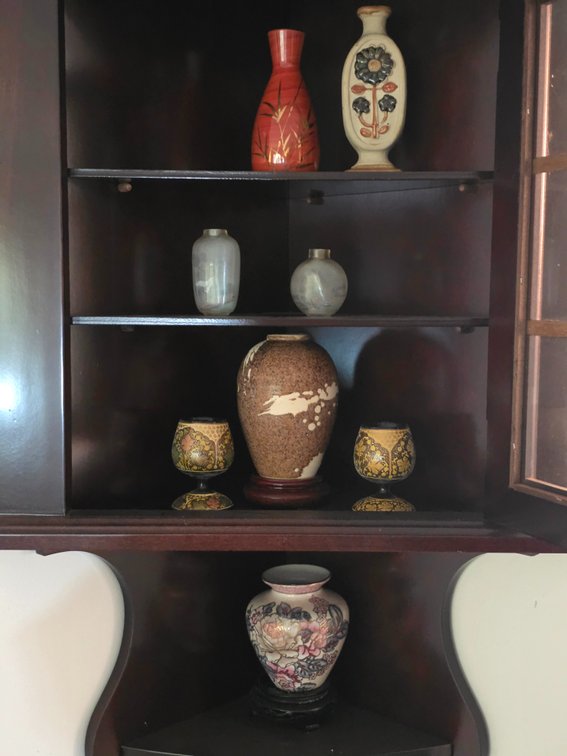 PORCELAIN, POTTERY DECOR