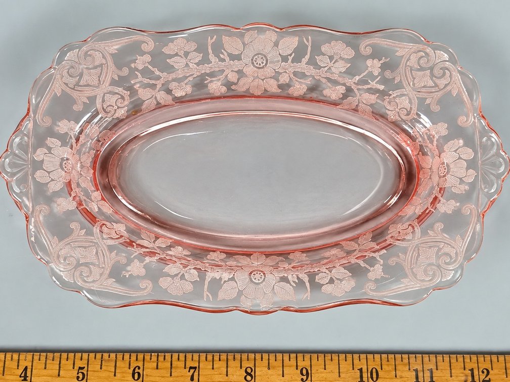DEPRESSION CAMBRIDGE GLASS