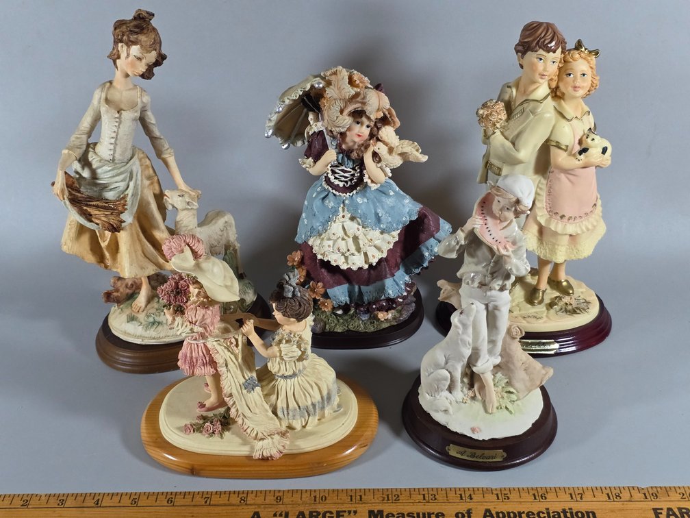 RESIN FIGURINES