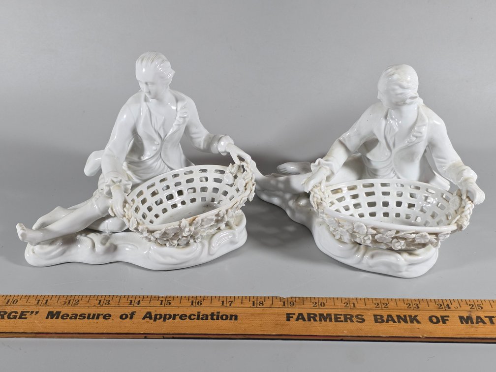 MAITLAND SMITH PORCELAIN FIGURES
