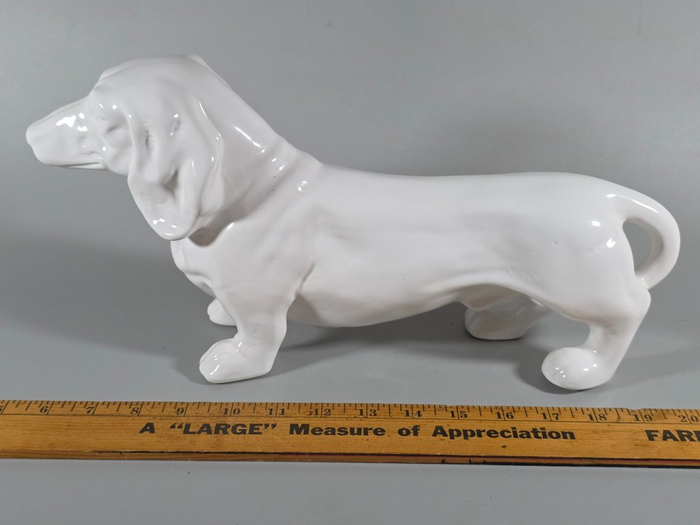 LARGE CERAMIC DOG