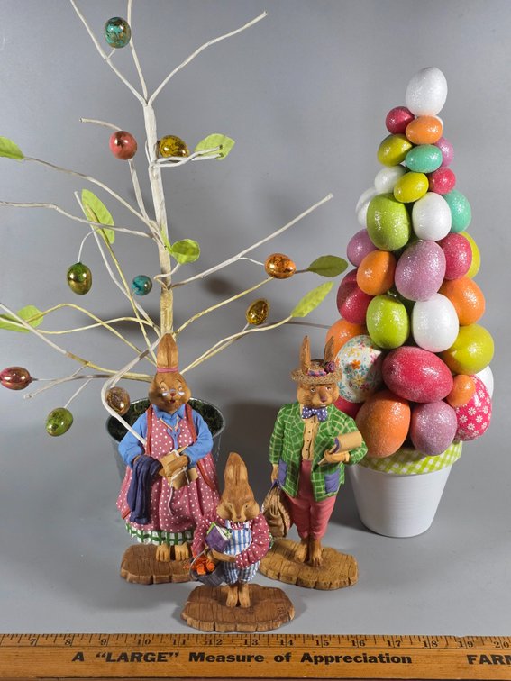 DEPT. 56 BUNNY FAMILY, EASTER DECOR