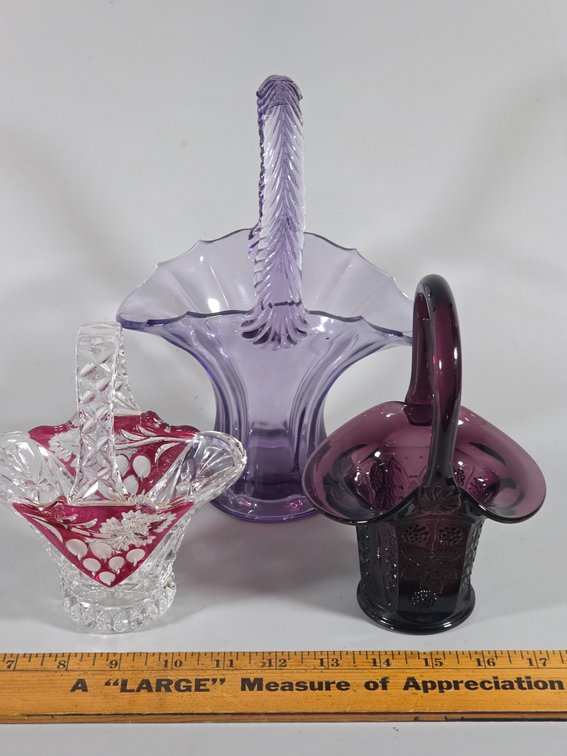 FENTON GLASS BASKET