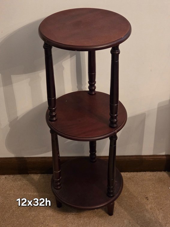 3-TIERED TABLE