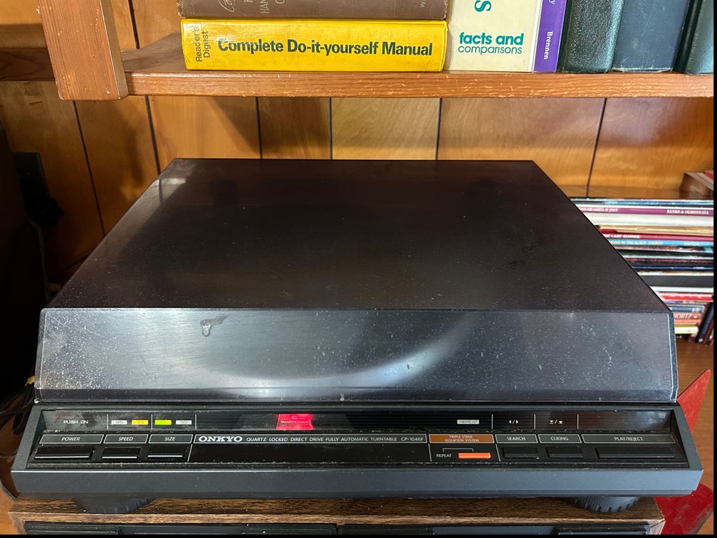 ONKYO AUTOMATIC TURNTABLE