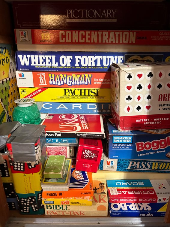 BOARD GAMES, CHINESE CHECKERS, CARD GAMES