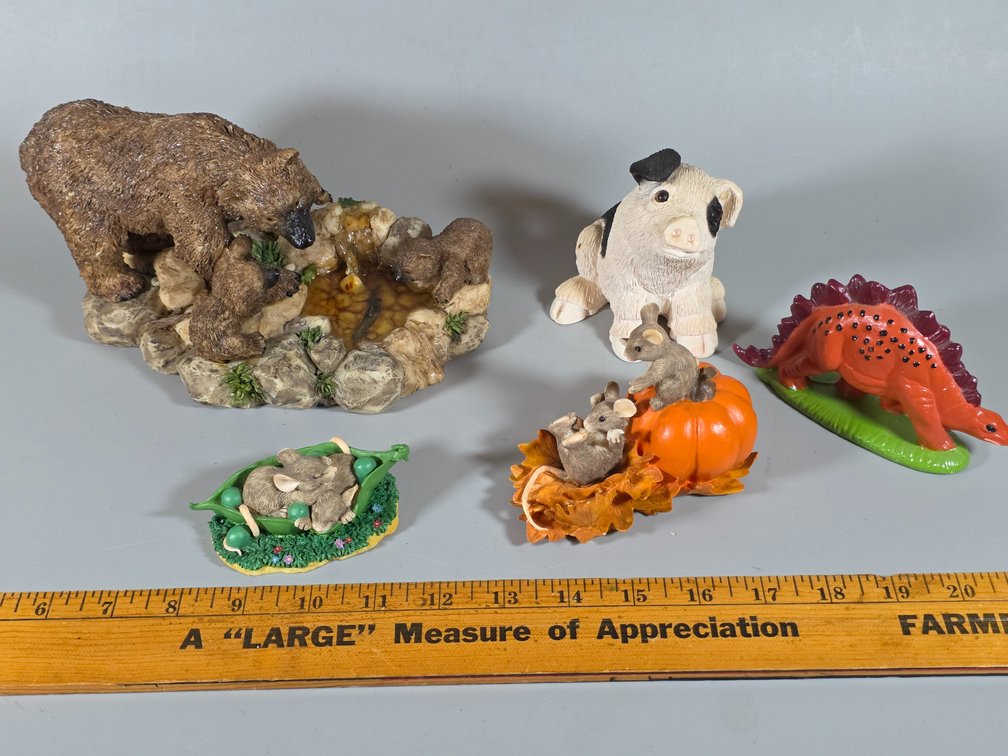 MOUSE FIGURINES