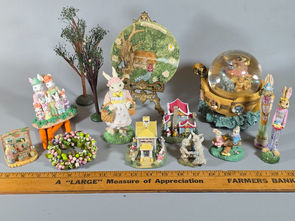 EASTER BUNNY VILLAGE DECOR