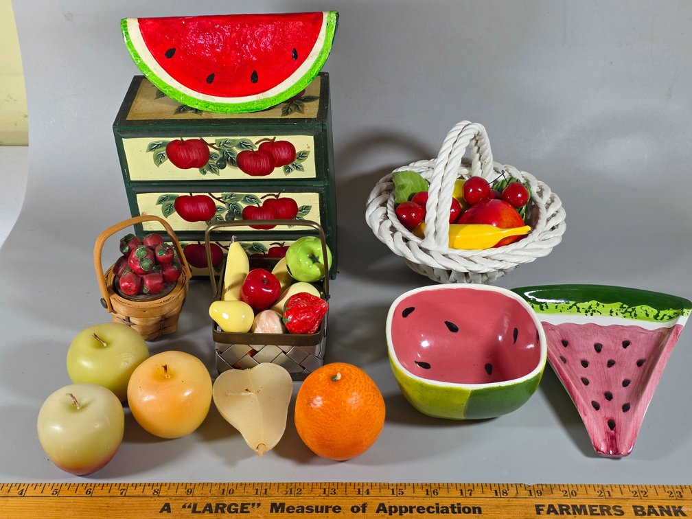 FRUIT DECOR