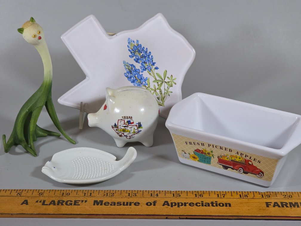KITCHEN DECOR