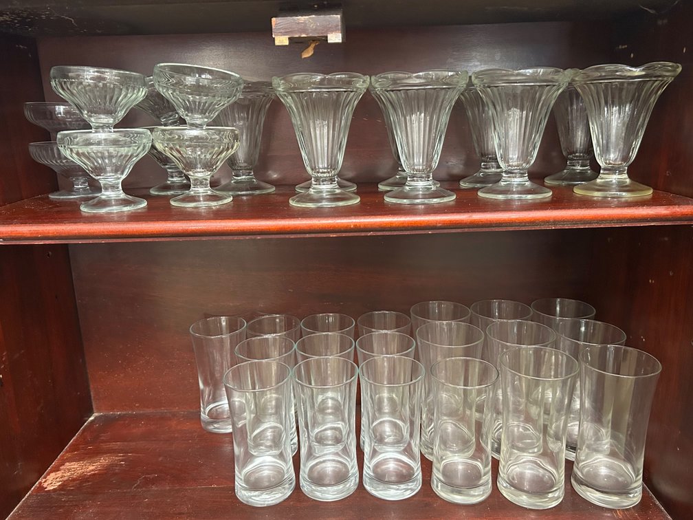 SHERBET, DRINKING GLASSES