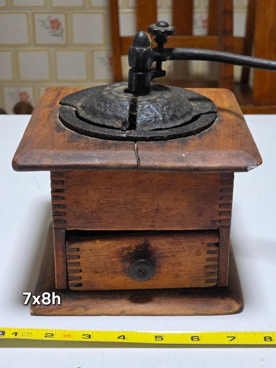 ANTIQUE COFFEE GRINDER