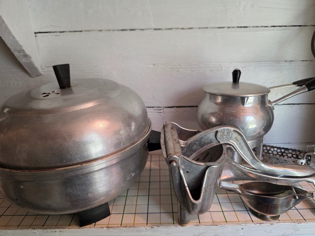 VINTAGE ALUMINUM KITCHEN ITEMS