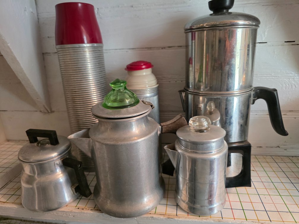 COFFEE POTS