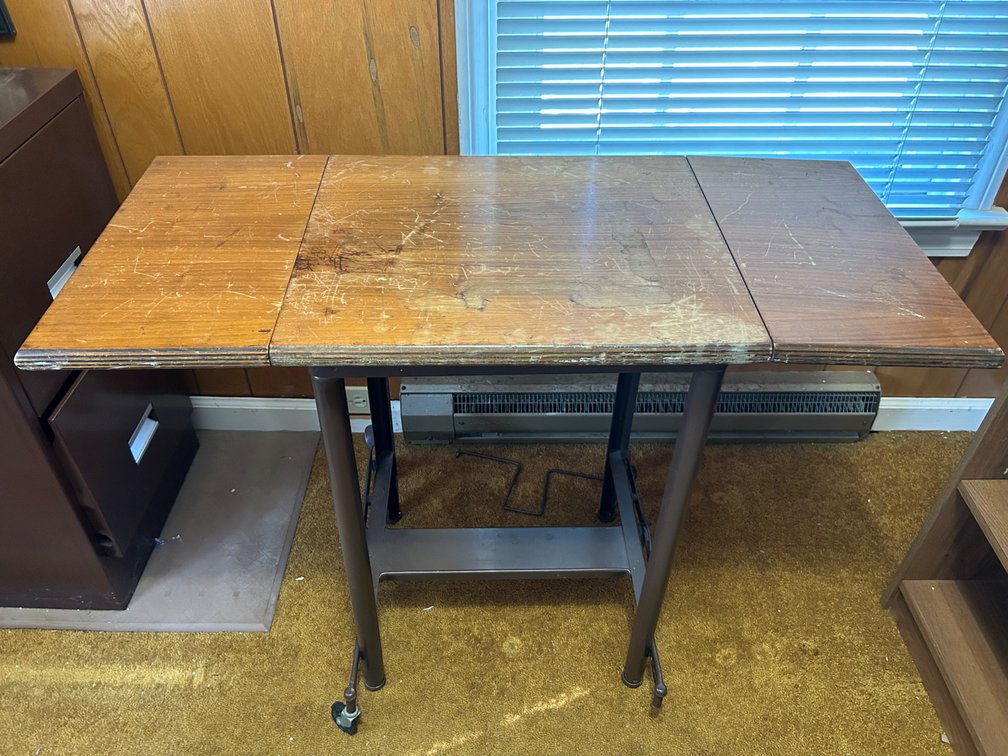 DROP-LEAF TYPE WRITER STAND
