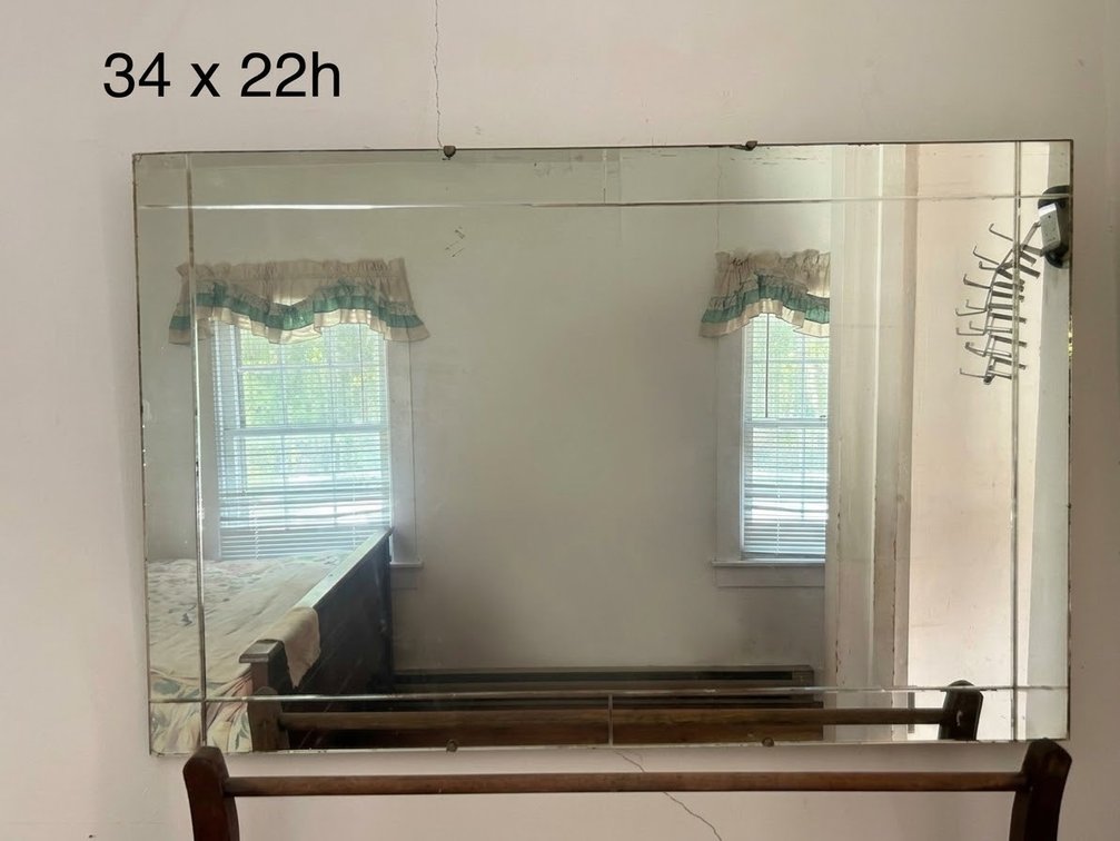 FRAMELESS WALL MIRROR