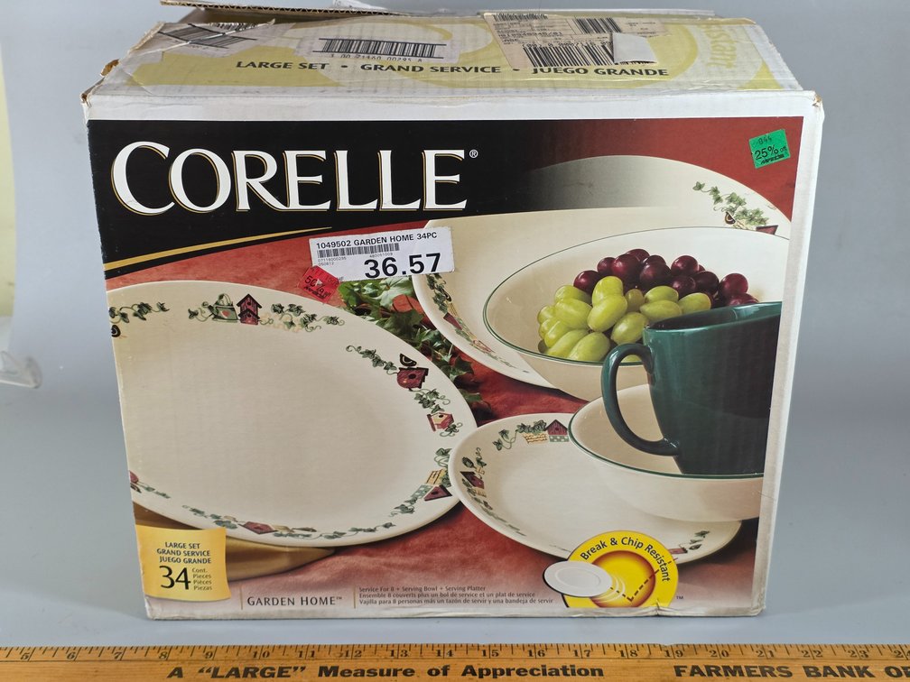 CORELLE DISH SET