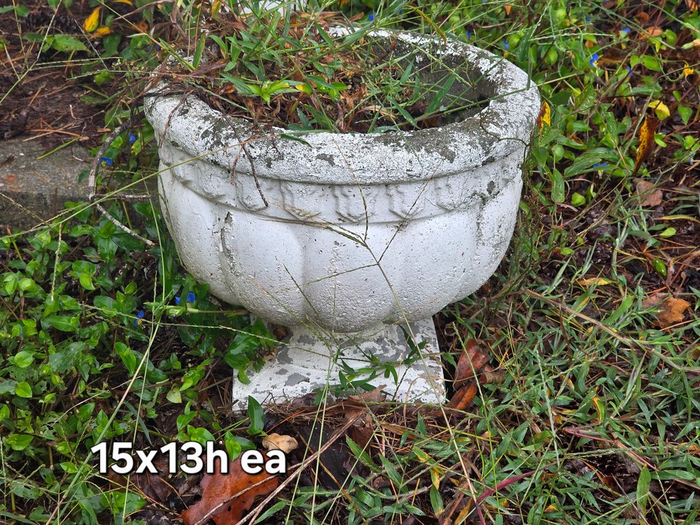 CONCRETE PLANTERS