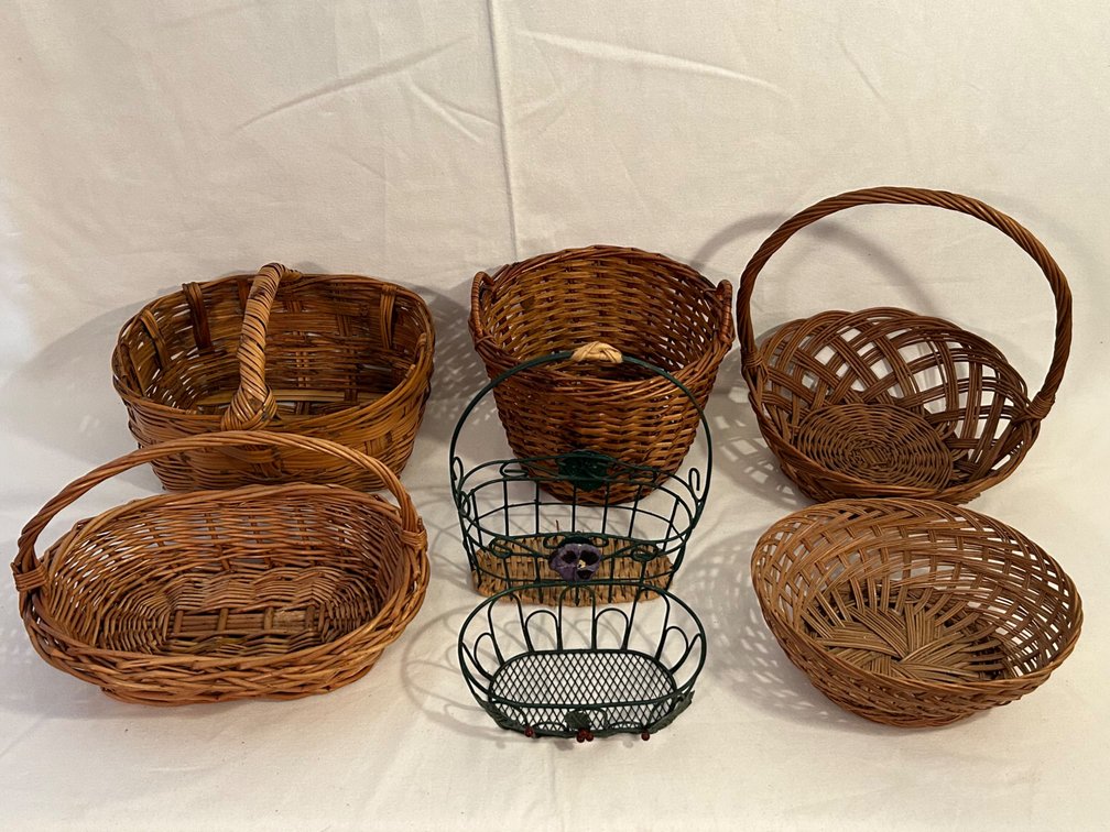 WICKER BASKETS