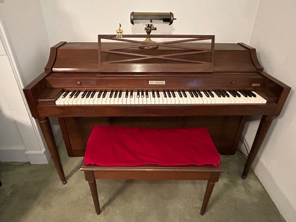 BALDWIN PIANO