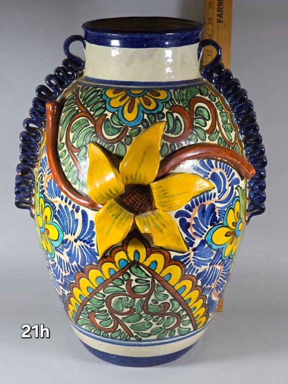 MEXICAN TALAVERA LARGE VASE