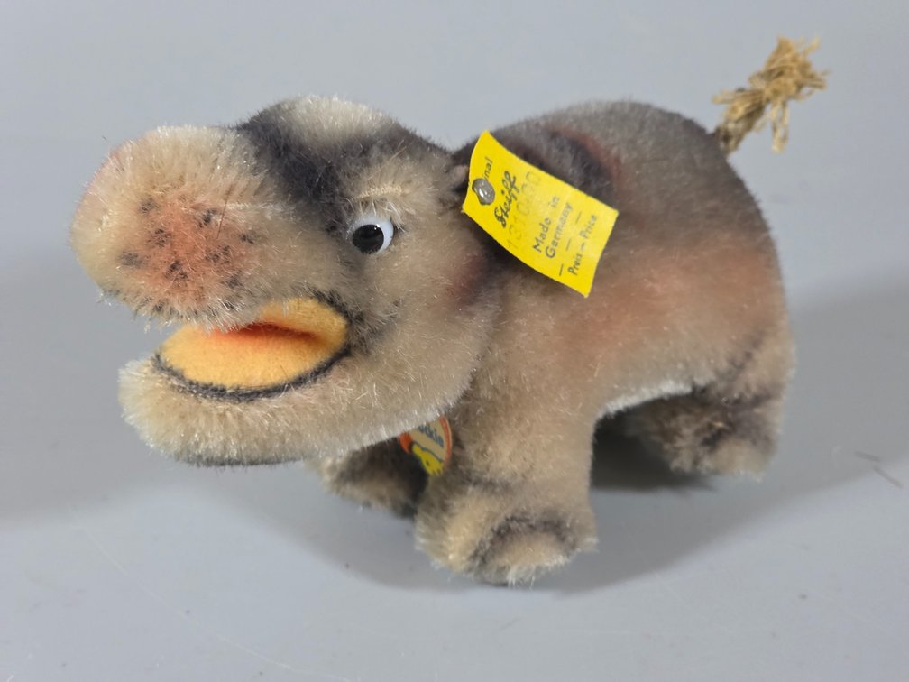 STEIFF "MOCKIE" HIPPOPOTAMUS