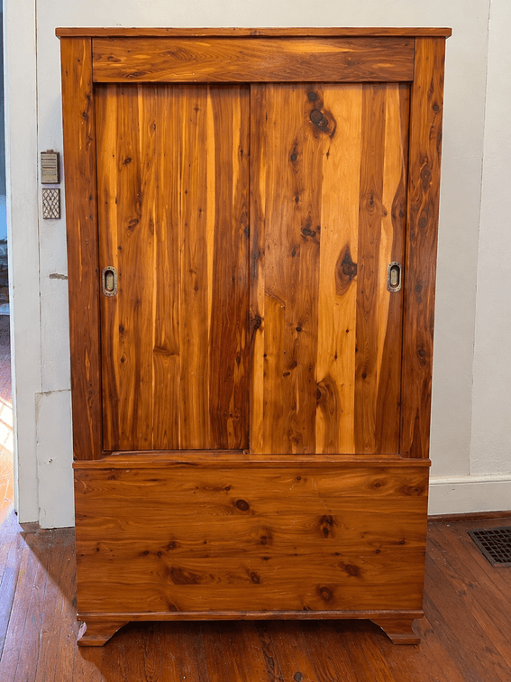KINCAID CEDAR WARDROBE