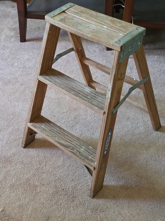 STEP STOOL, LADDER