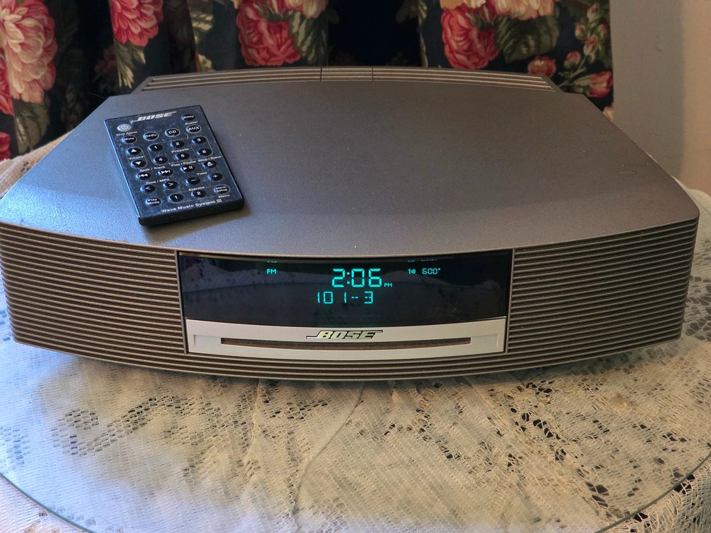 BOSE RADIO CD PLAYER