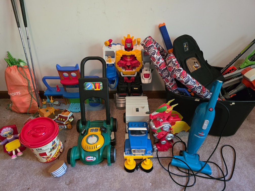 TOYS