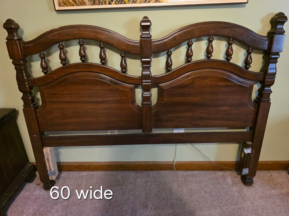 QUEEN HEADBOARD