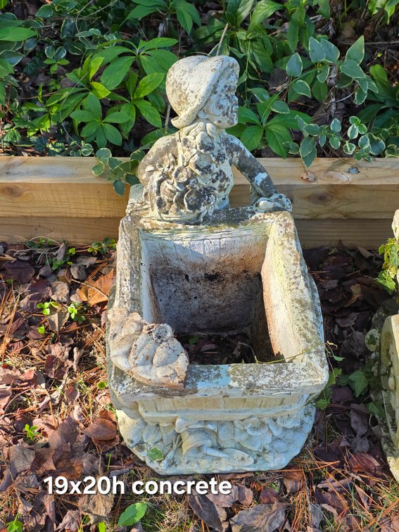 CONCRETE WHEELBARROW PLANTER
