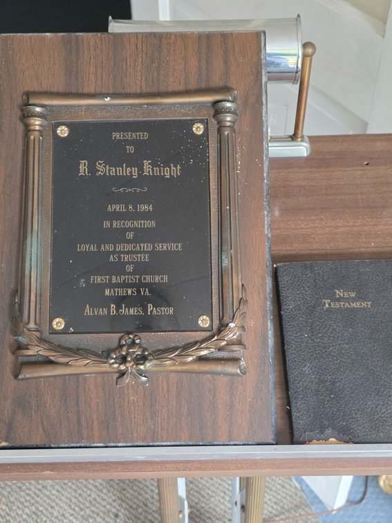 PLAQUE, NEW TESTAMENT