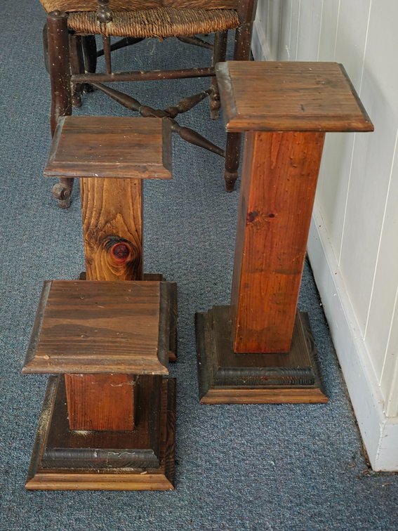 WOOD PEDESTALS