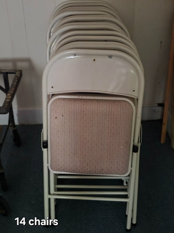 MECO FOLDING CHAIRS