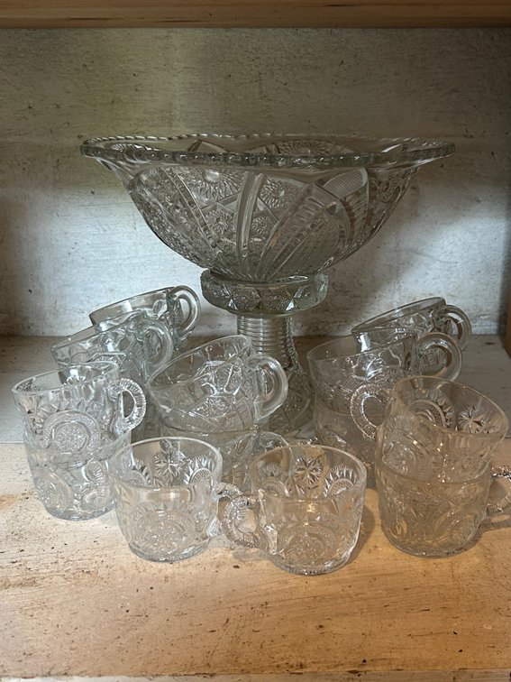 CLEAR GLASS PUNCH BOWL with CUPS
