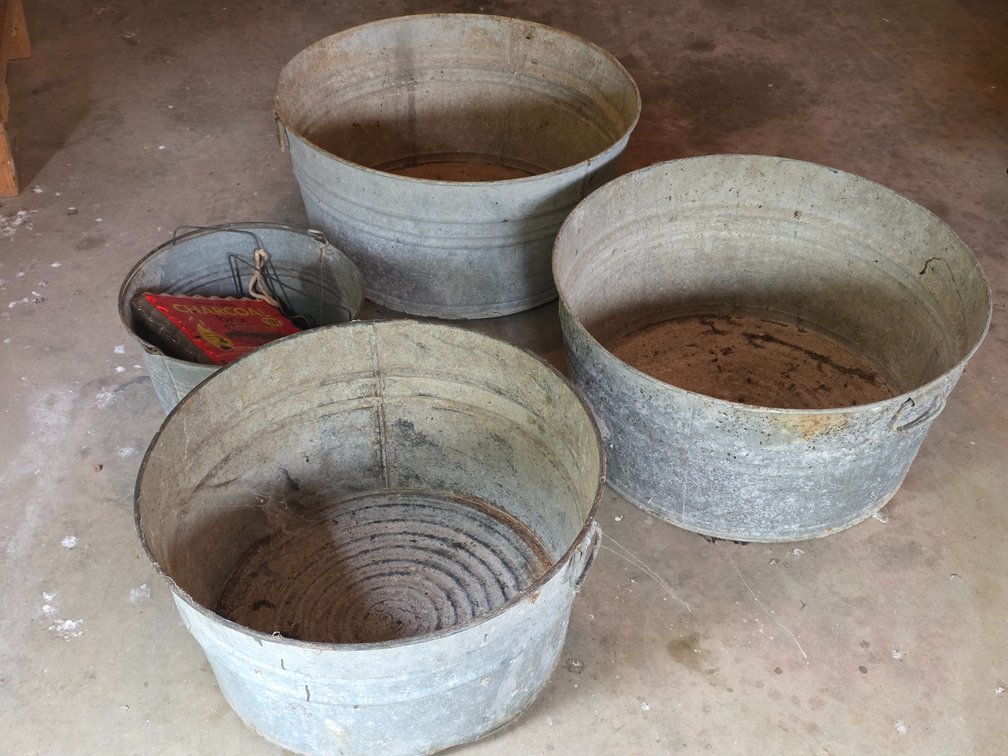 GALVANIZED TUBS