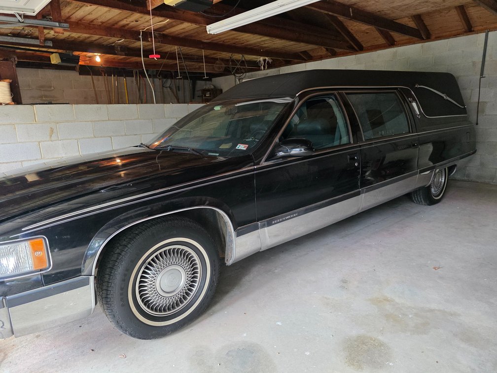 1995 CADILLAC FLEETWOOD HEARSE