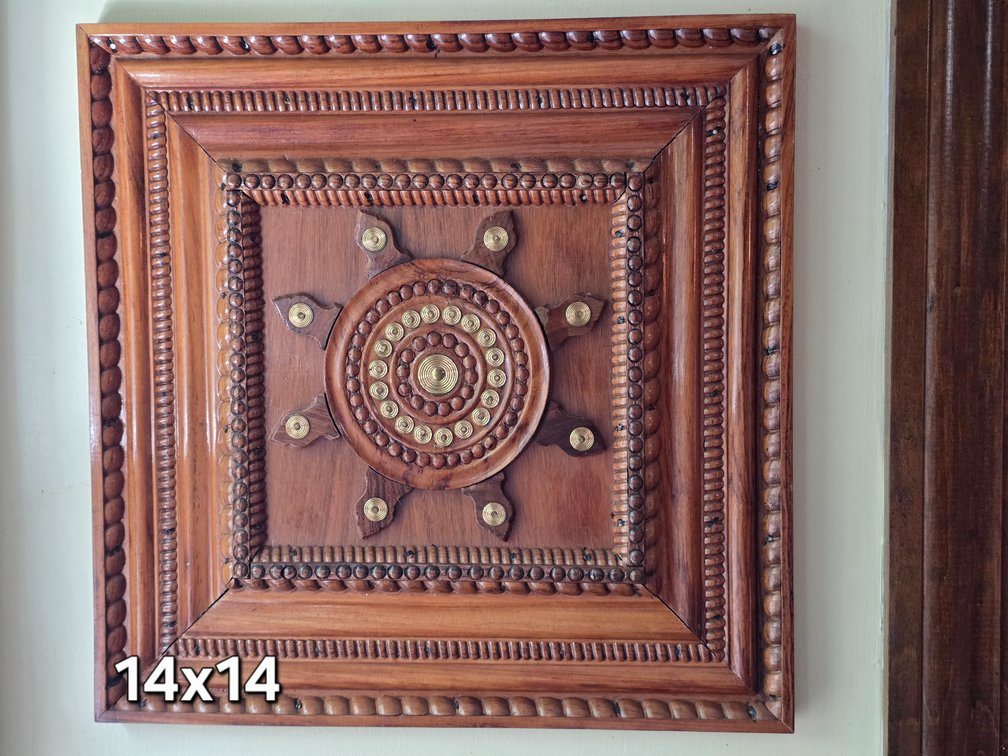 WOODEN WALL MEDALLION ART