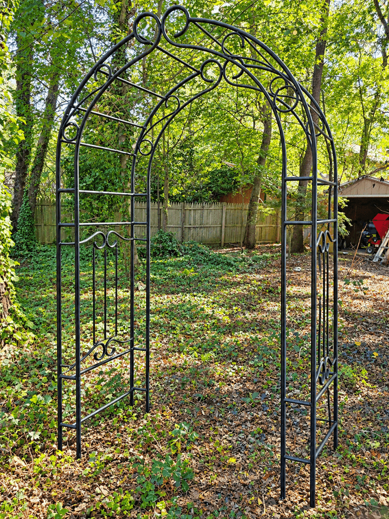 GARDEN ARBOR