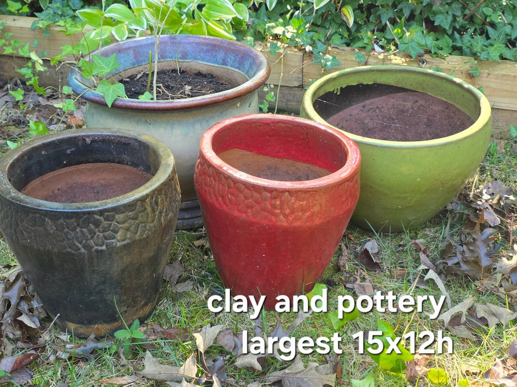 CERAMIC PLANTERS