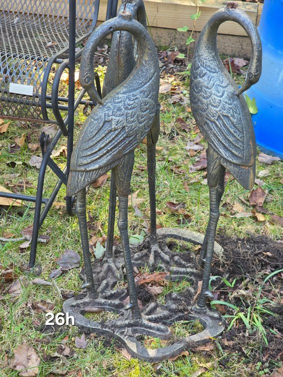 HERON BIRD BATH