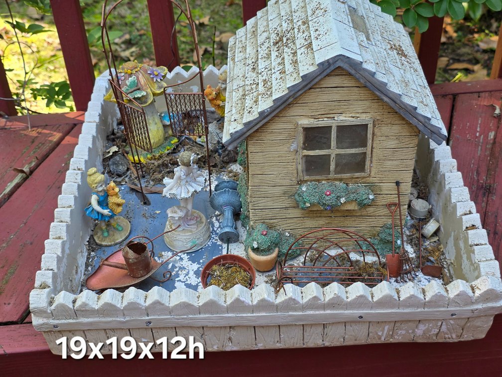FAIRY GARDEN VILLA